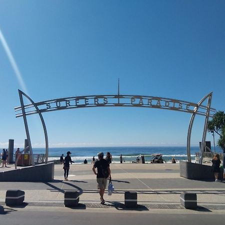 Mantra Legends Hotel Gold Coast Esterno foto