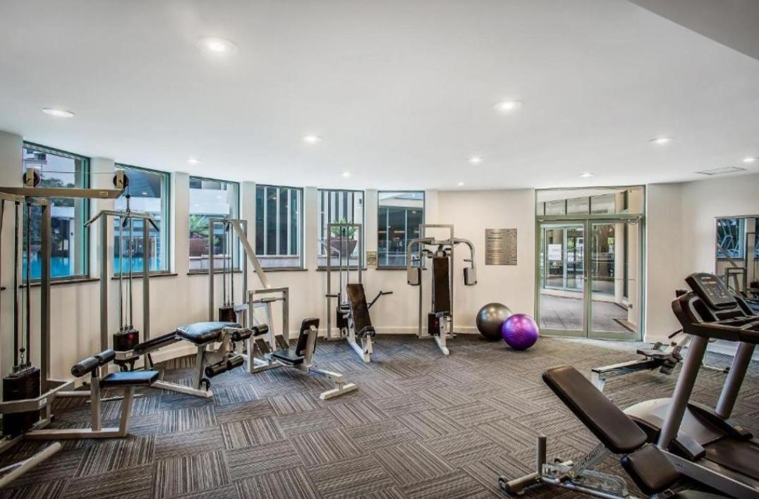 Mantra Legends Hotel Gold Coast Esterno foto